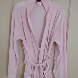 Juicy Couture Womens Short Robe, Soft-Pink + Silver emblem, Size Sm-Med